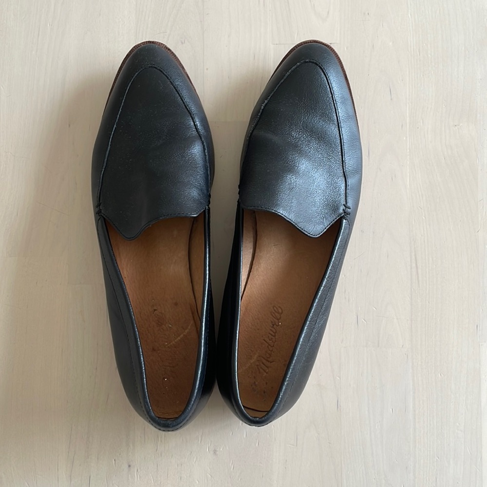 Like new Madewell black Frances loafer shoe 10